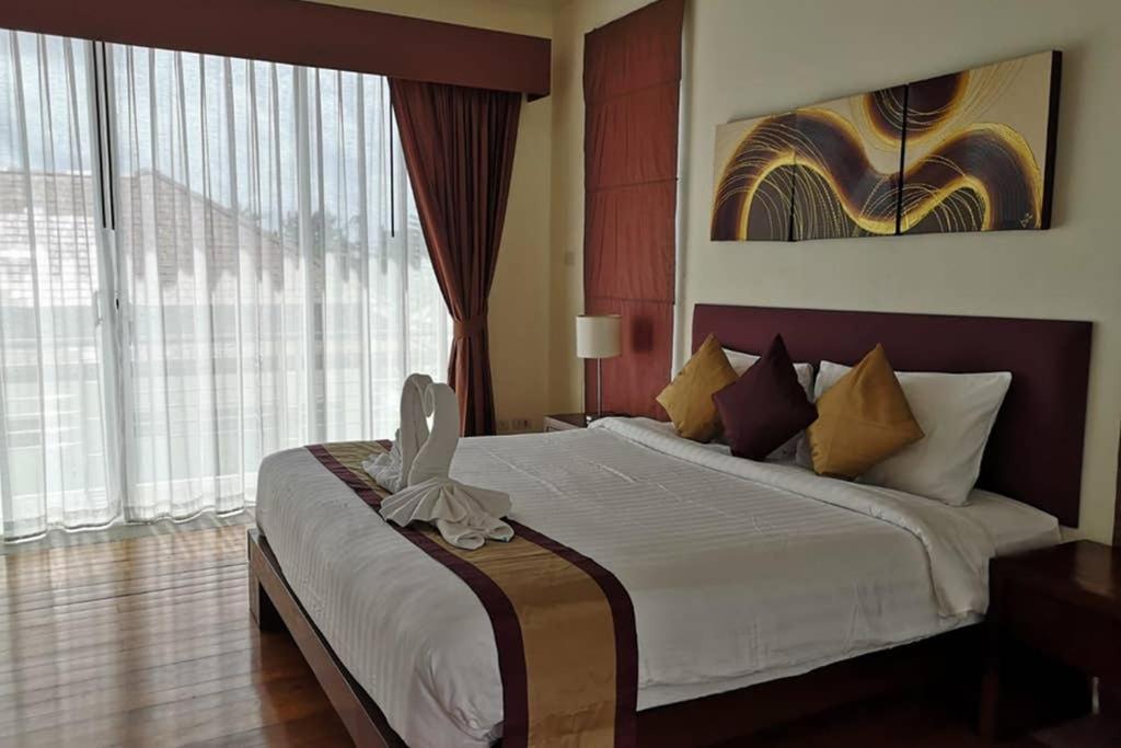 4 Bedroom Villa Kamala Beach Phuket エクステリア 写真